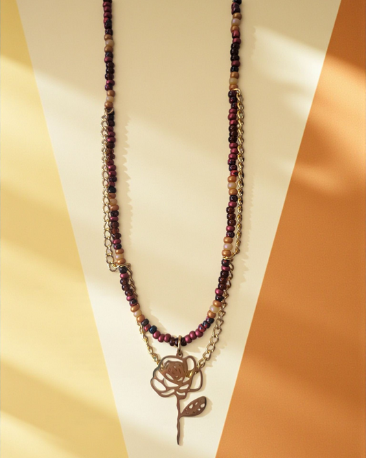 Gold rose necklace